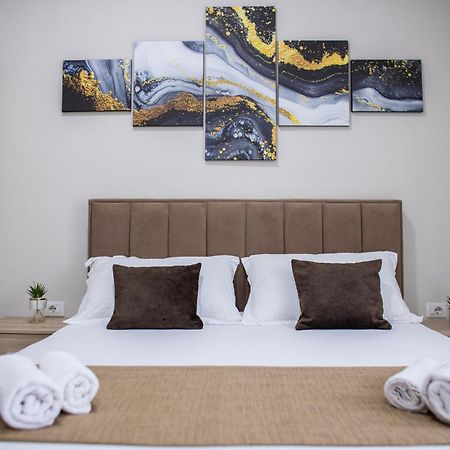 Eka Luxury Seaview Apartments Vlorë Eksteriør bilde