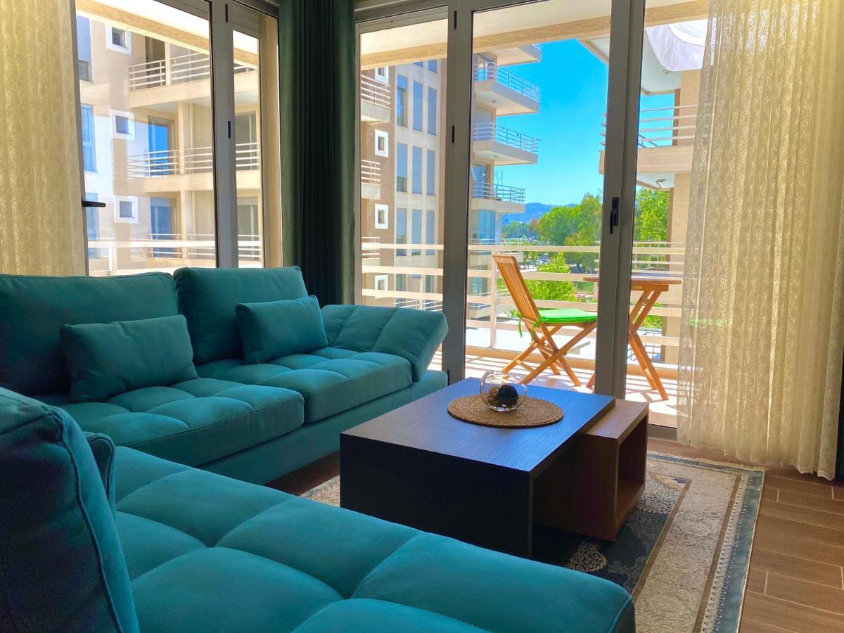 Eka Luxury Seaview Apartments Vlorë Eksteriør bilde