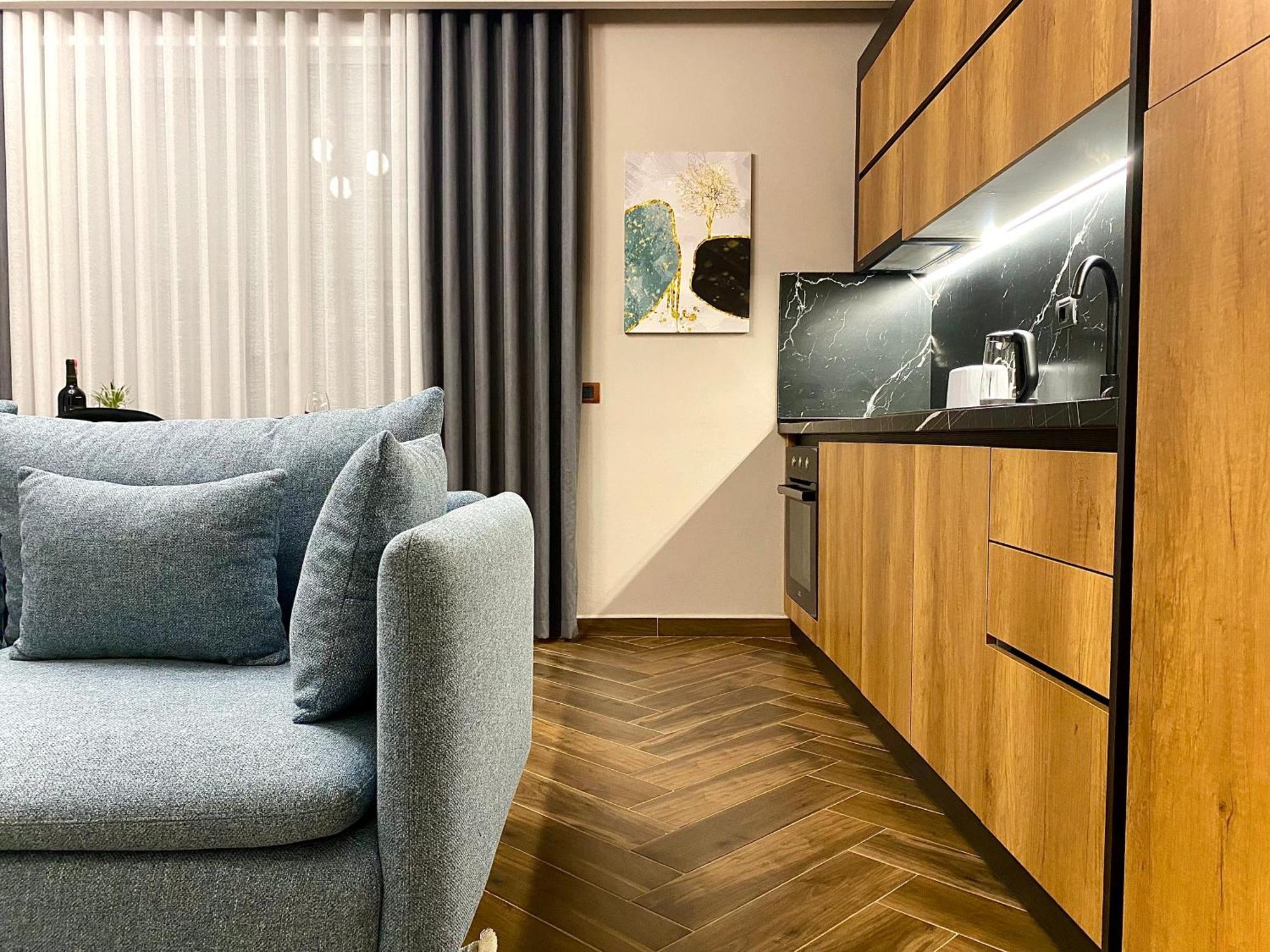 Eka Luxury Seaview Apartments Vlorë Eksteriør bilde