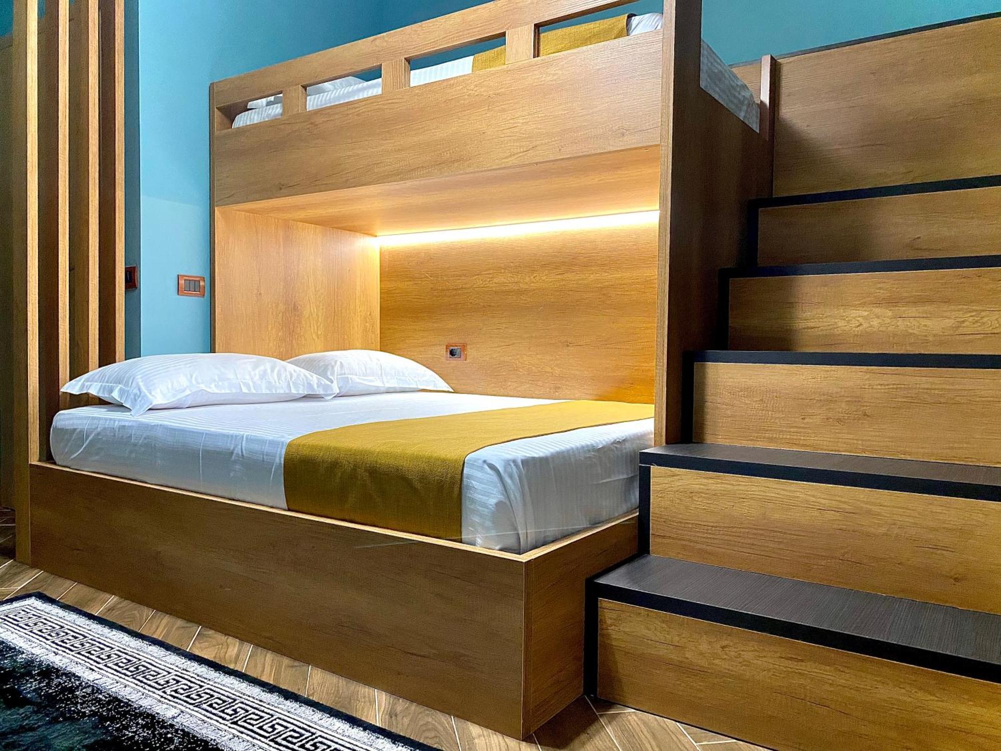 Eka Luxury Seaview Apartments Vlorë Eksteriør bilde