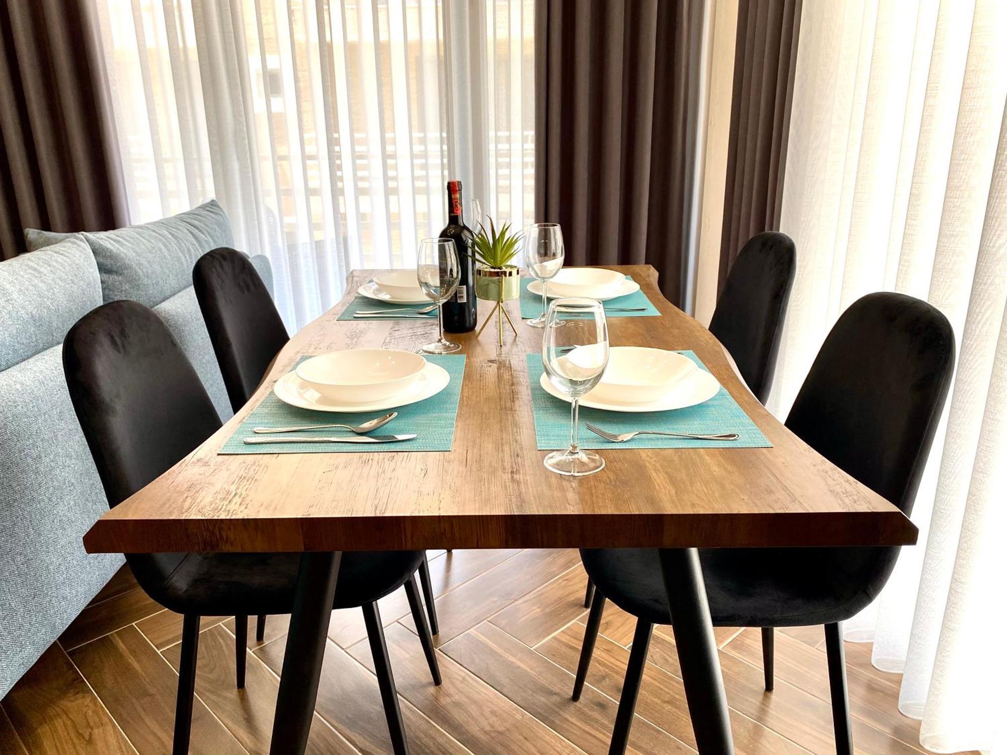 Eka Luxury Seaview Apartments Vlorë Eksteriør bilde