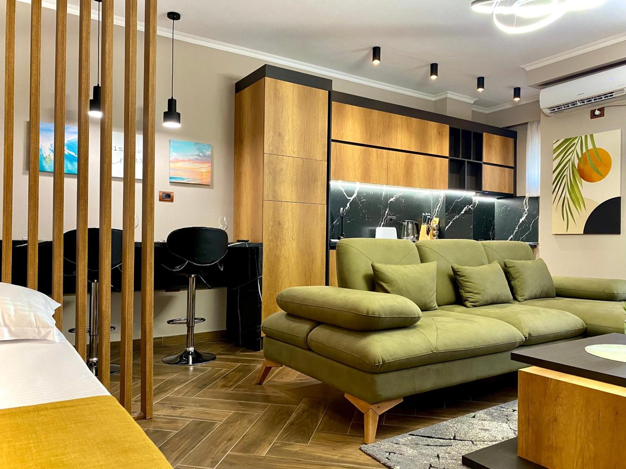 Eka Luxury Seaview Apartments Vlorë Eksteriør bilde