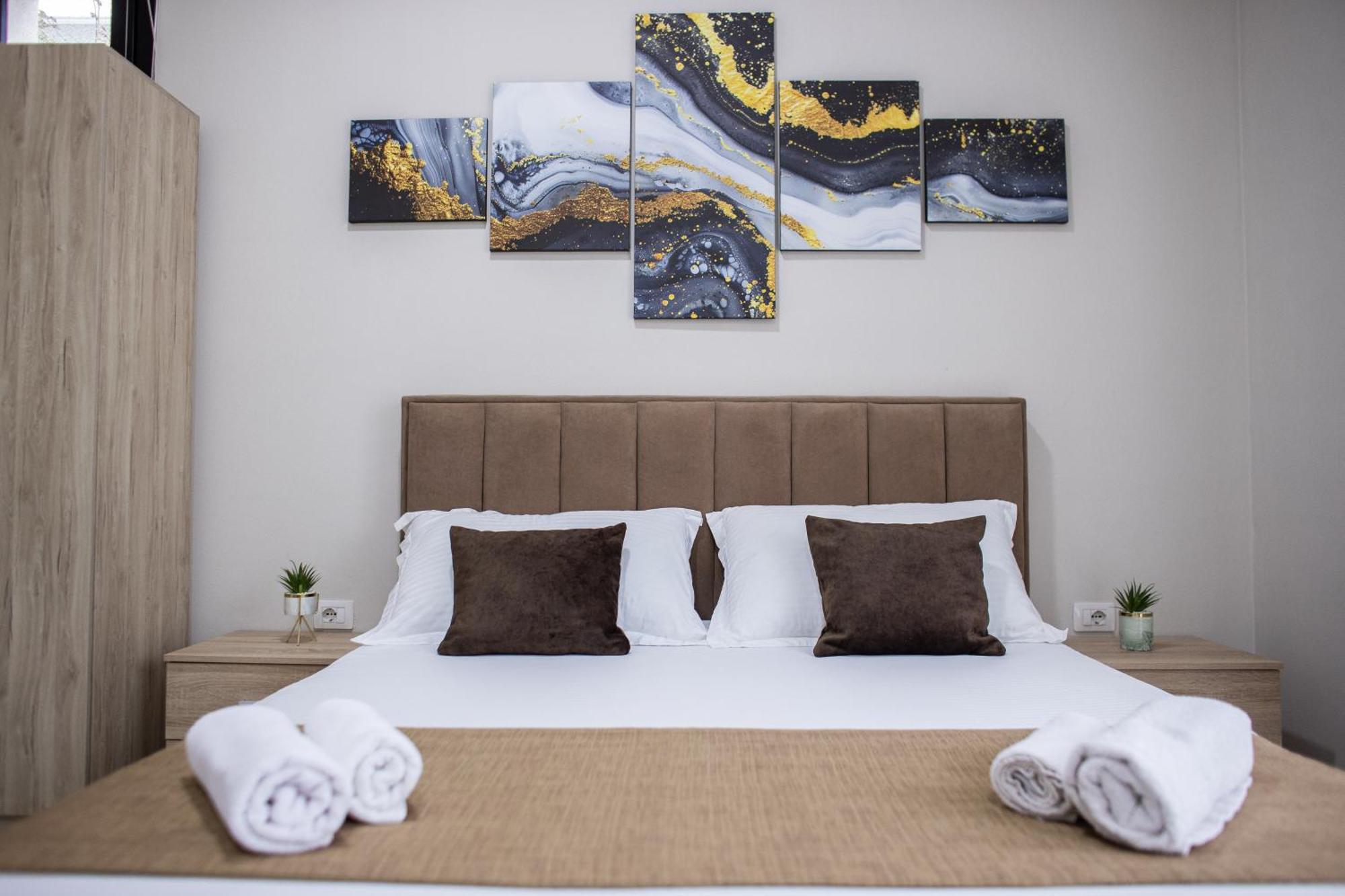 Eka Luxury Seaview Apartments Vlorë Eksteriør bilde
