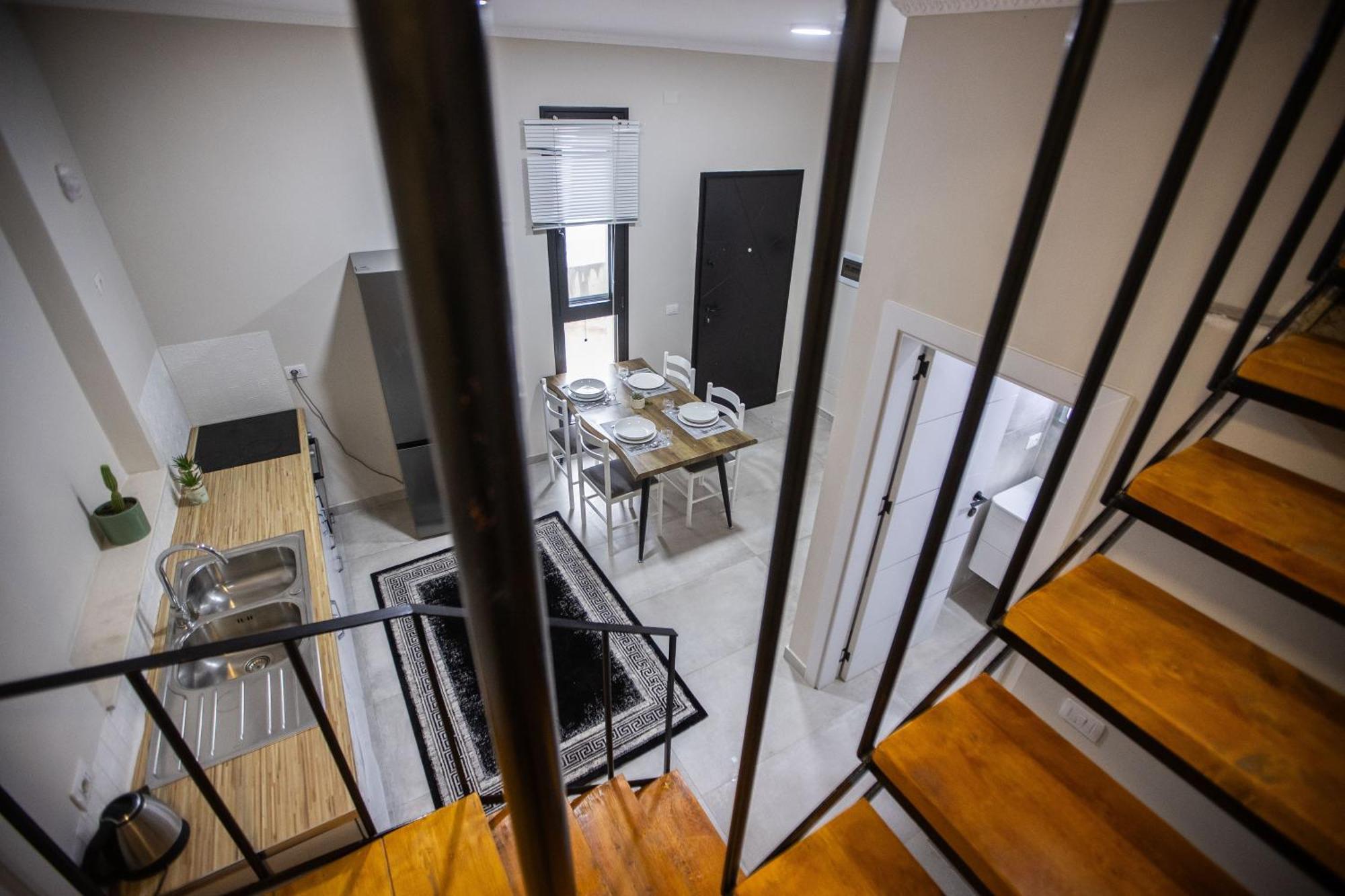 Eka Luxury Seaview Apartments Vlorë Eksteriør bilde