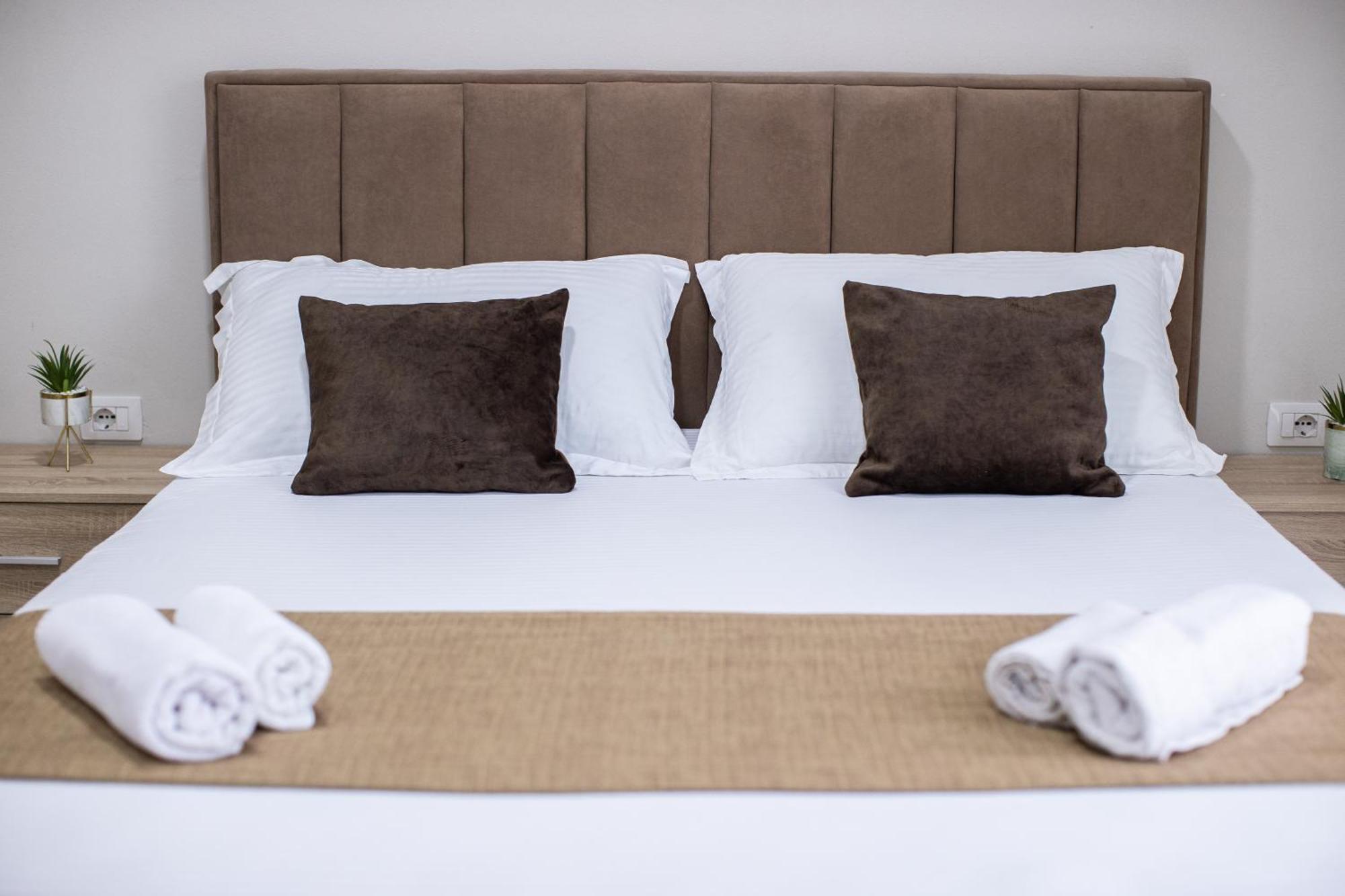 Eka Luxury Seaview Apartments Vlorë Eksteriør bilde